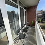 Central Copenhagen Apt With Balcony, Free Parking W Elevator
